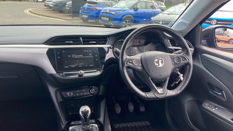 Vauxhall Corsa 1.2 SE Nav 5dr Petrol Hatchback